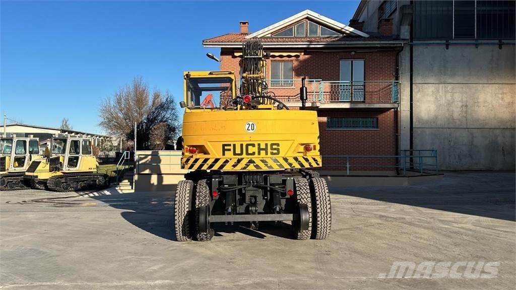 Fuchs MHB 230 ZW 4x4 Колёсные экскаваторы