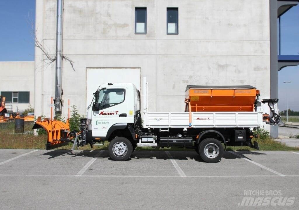 Fuso Canter 6C18 Снежные отвалы и плуги
