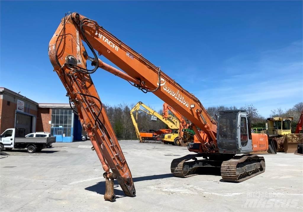 Hitachi EX230LCK Гусеничные экскаваторы