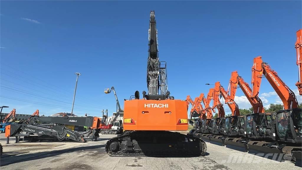 Hitachi KMC750S-7 Гусеничные экскаваторы