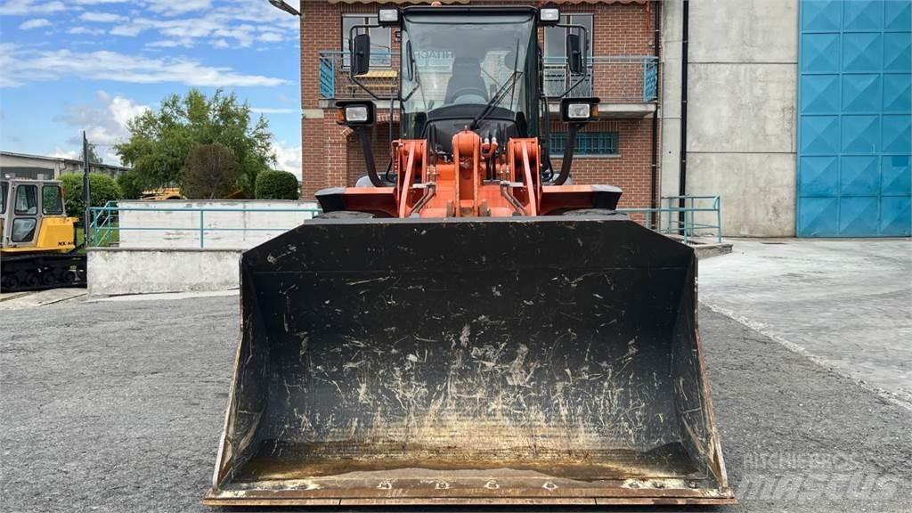 Hitachi ZW140-5B Фронтальные погрузчики