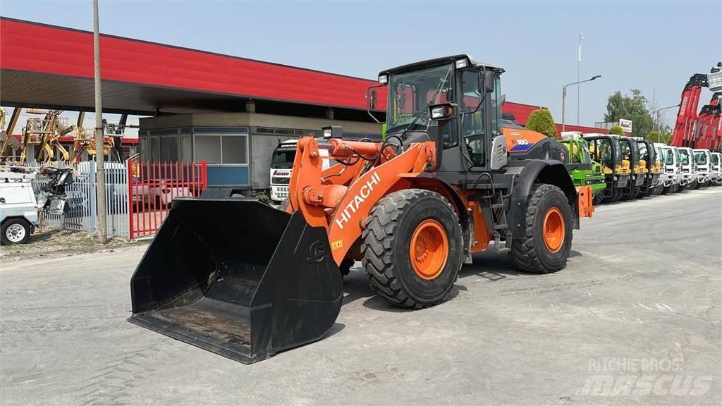 Hitachi ZW180-6 Фронтальные погрузчики