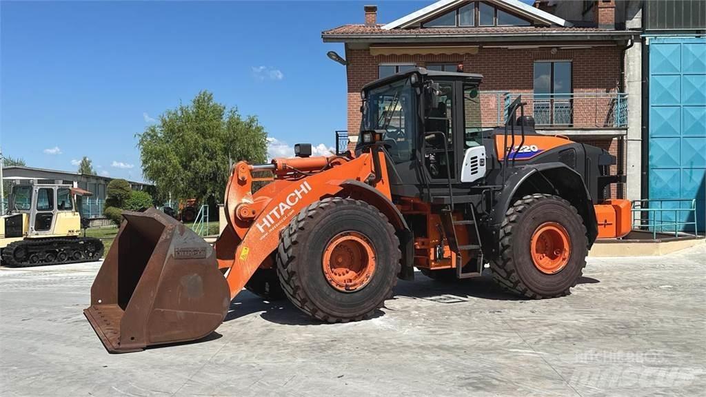 Hitachi ZW220-6 Фронтальные погрузчики