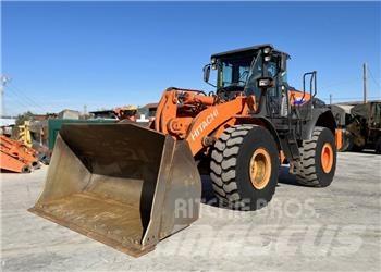 Hitachi ZW250-6 Фронтальные погрузчики