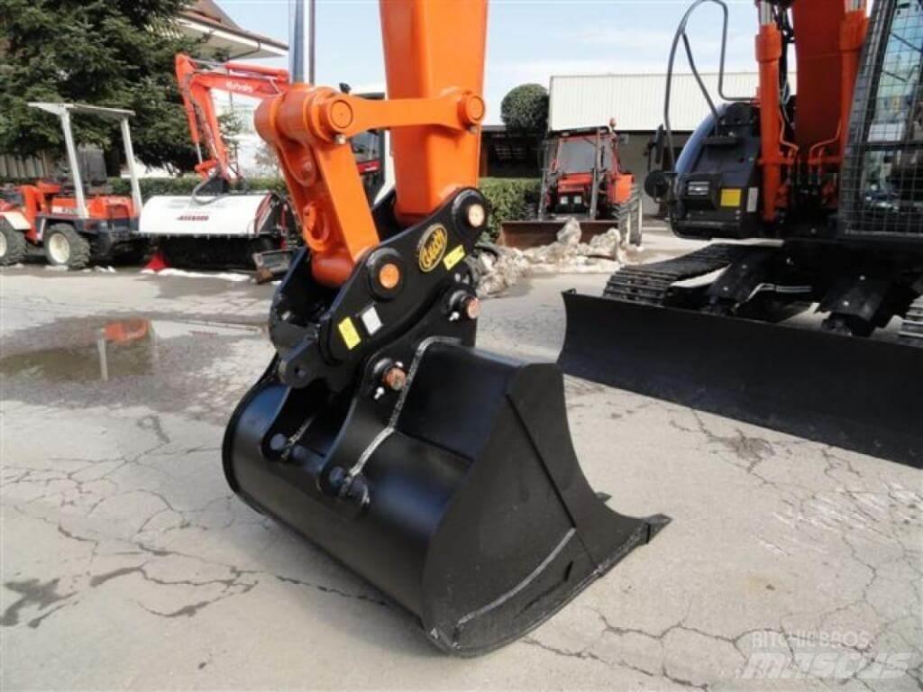 Hitachi ZX135 US-6 Экскаваторы-харвестеры