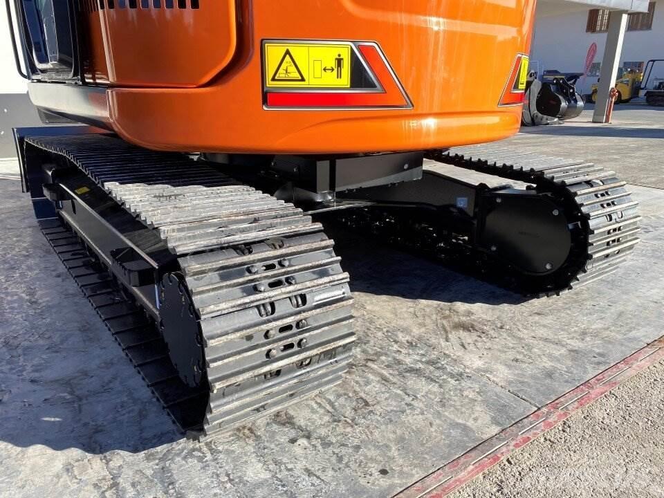 Hitachi ZX135US-7 Малые экскаваторы 7т-12т