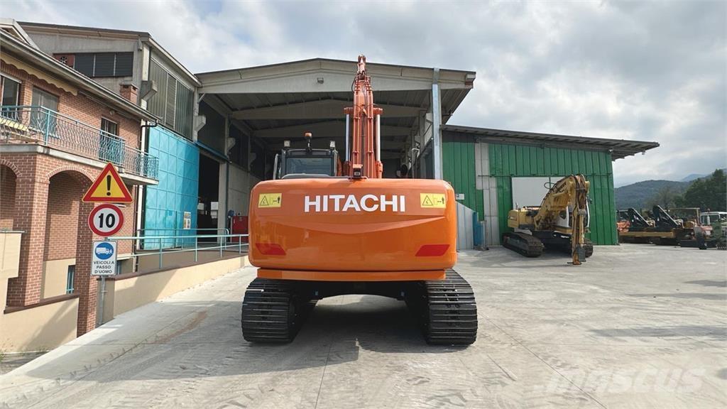 Hitachi ZX210LC-3 SLF Гусеничные экскаваторы