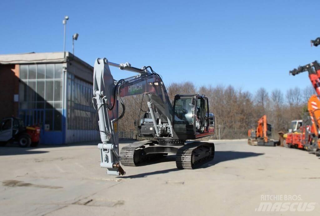 Hitachi ZX250LCN-6 Экскаваторы-харвестеры