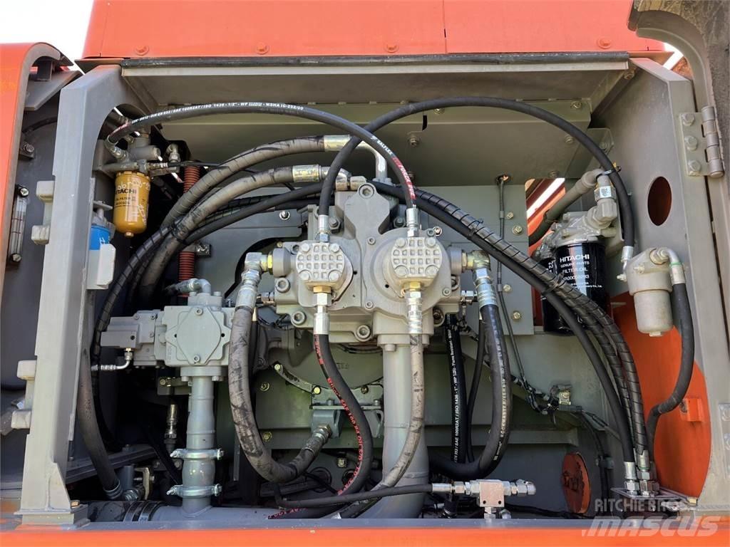 Hitachi ZX520LCH-3 Гусеничные экскаваторы