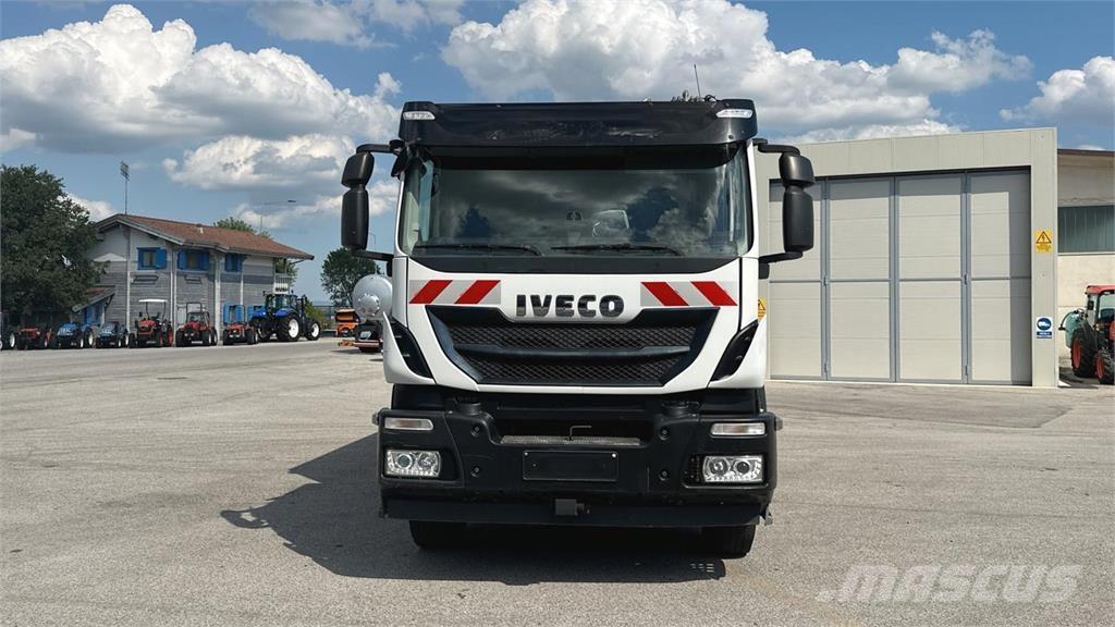 Iveco Stralis 330 6X2 Специальные грузовики