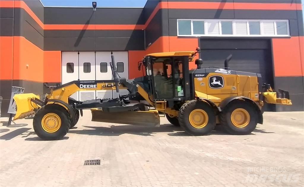 John Deere 622 GP 6X6 Гусеничные бульдозеры