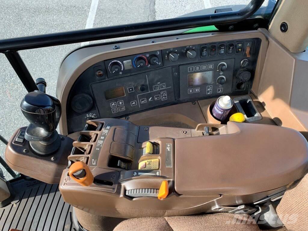John Deere 7930 4X4 Снежные отвалы и плуги