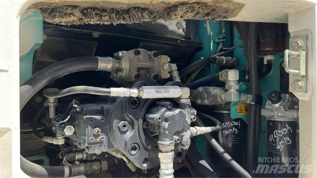 Kobelco SK260SR-3 Гусеничные экскаваторы