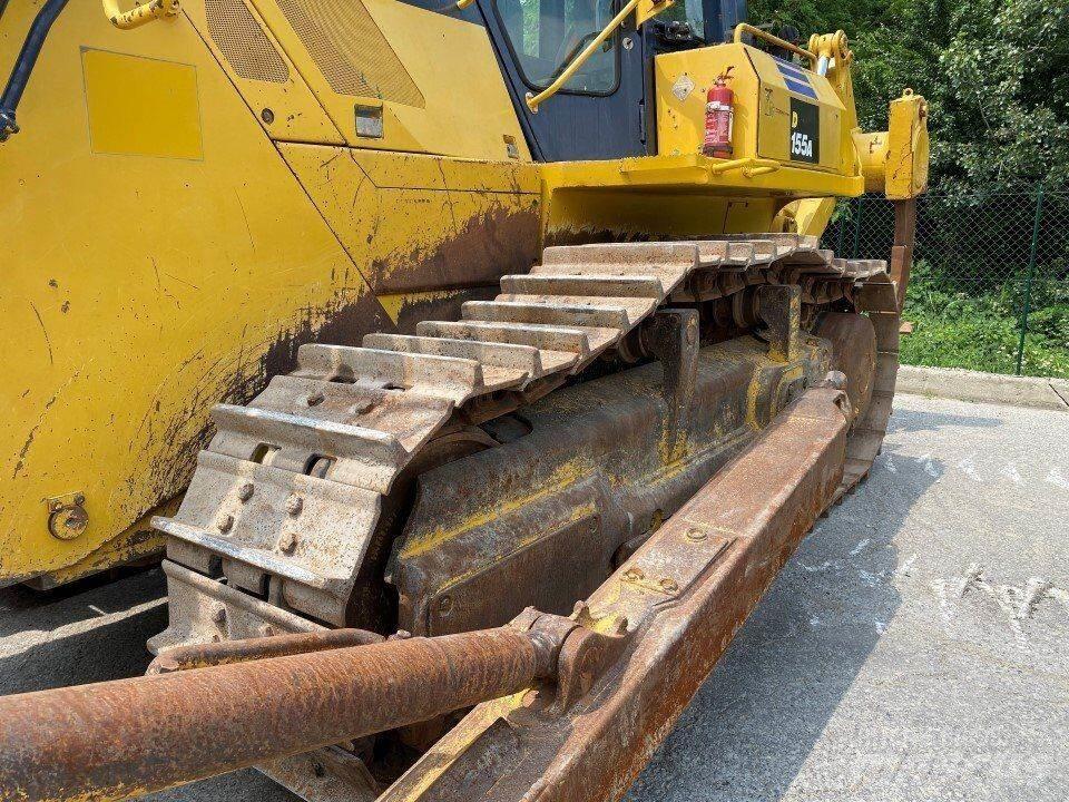 Komatsu D155A-3 Гусеничные бульдозеры