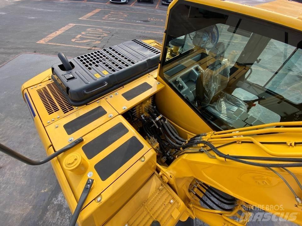 Komatsu PC130-7 Малые экскаваторы 7т-12т