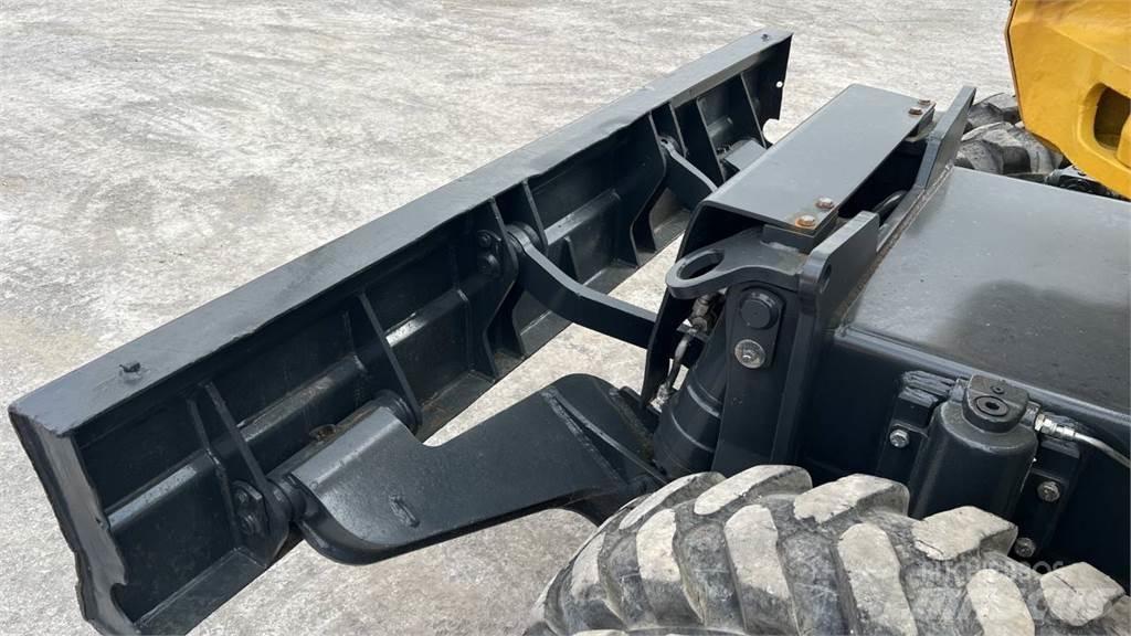Komatsu PW118MR-11 Колёсные экскаваторы