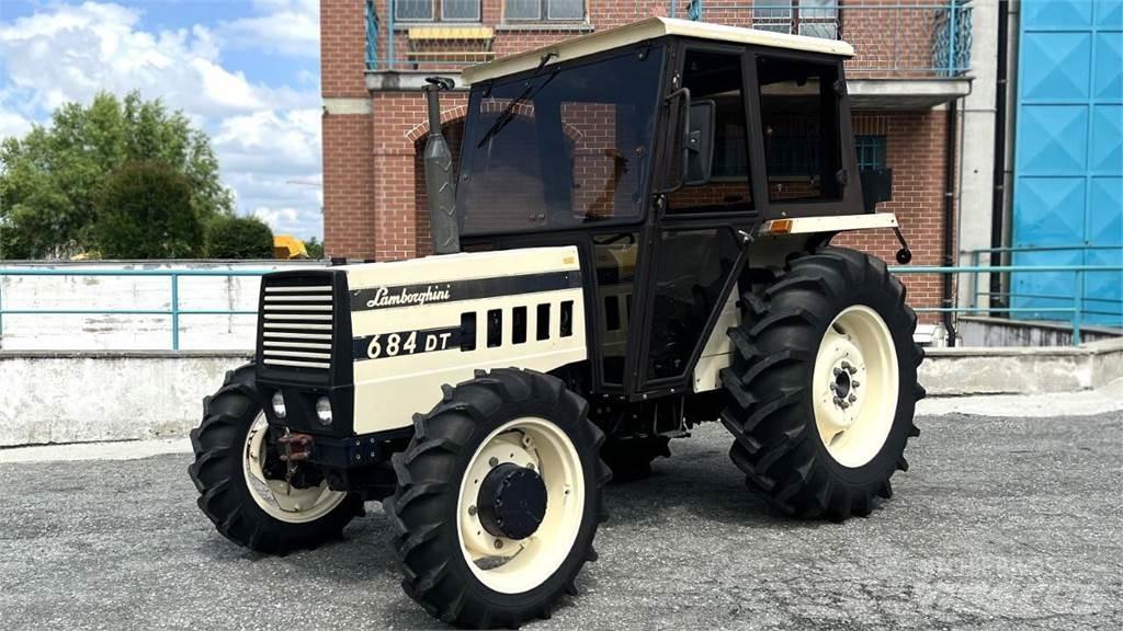 Lamborghini 684 DT Снежные отвалы и плуги