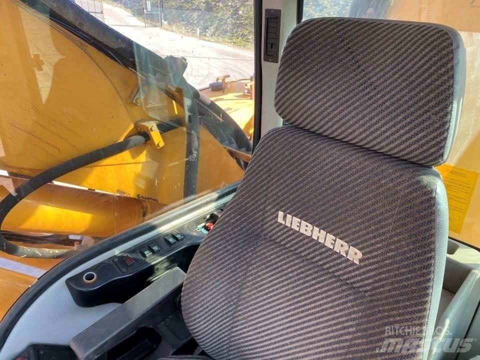 Liebherr A316 Колёсные экскаваторы