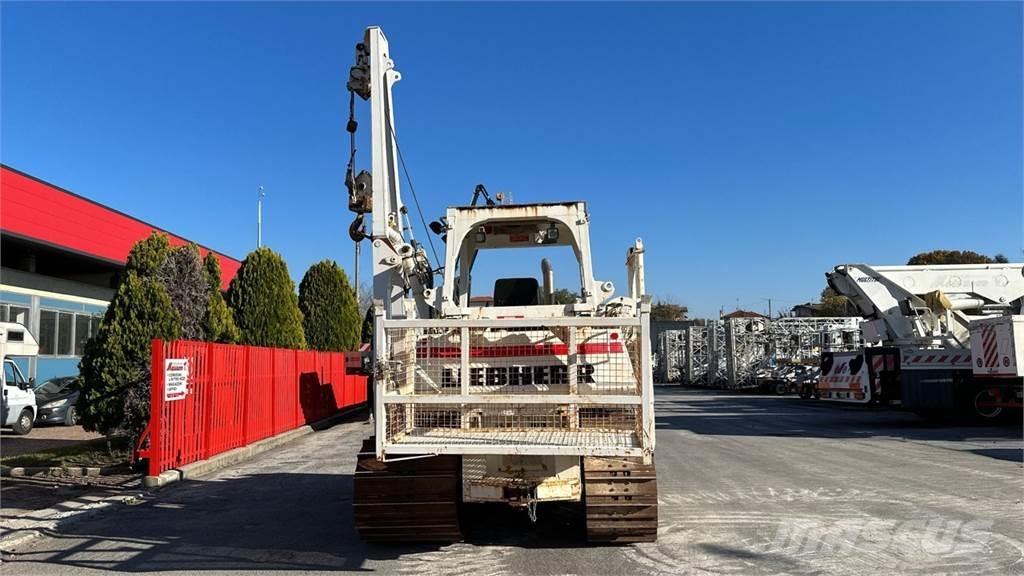 Liebherr RL 22 B Трубопроводное оборудование