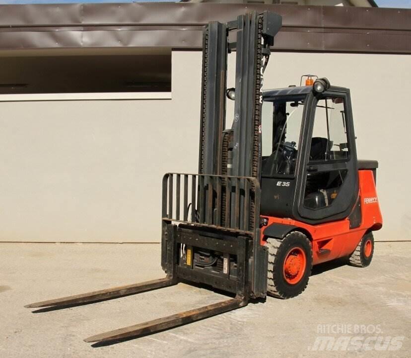 Linde E35P Электропогрузчики