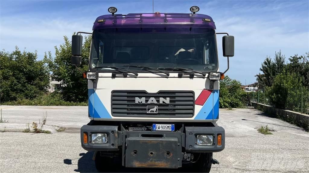 MAN 41.364 VF 8x4 Специальные грузовики