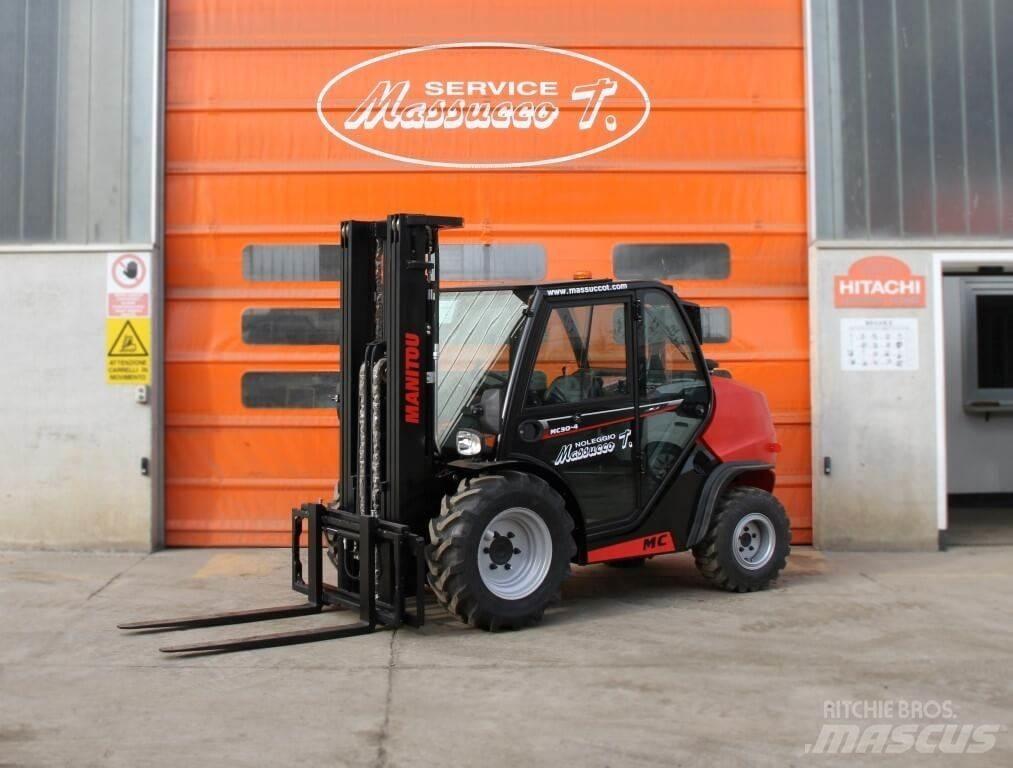 Manitou MC30-4 DK 4X4 Внедорожные погрузчики