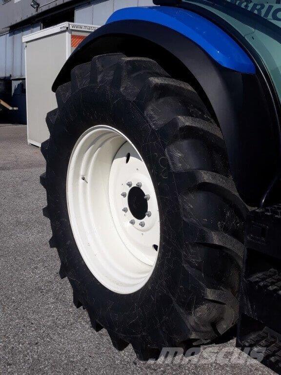 New Holland T6.165 Снежные отвалы и плуги