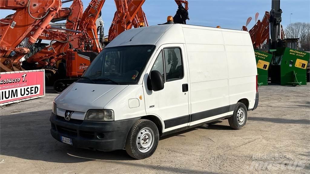 Peugeot Boxer Специальные грузовики