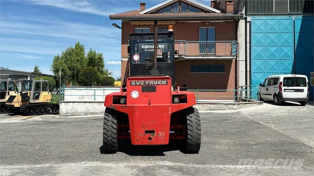 Svetruck 12-120 35 Дизельные погрузчики