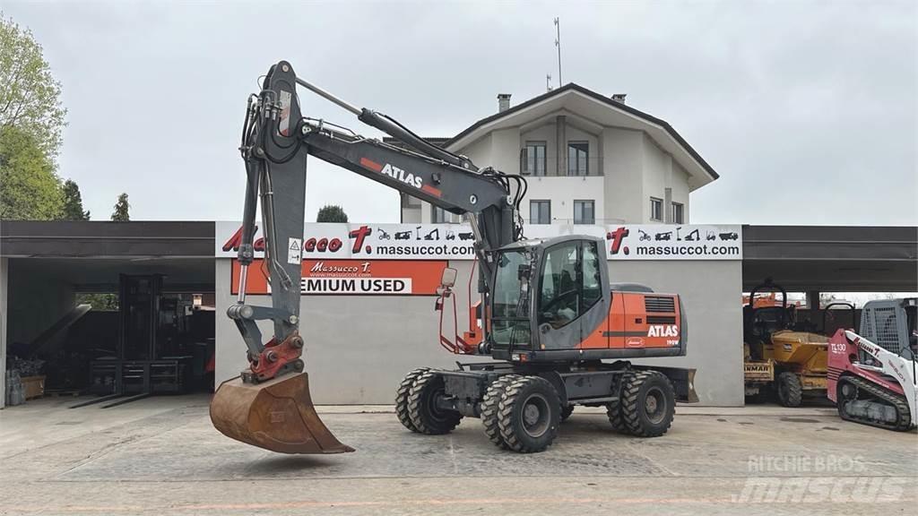 Terex TW190 Колёсные экскаваторы