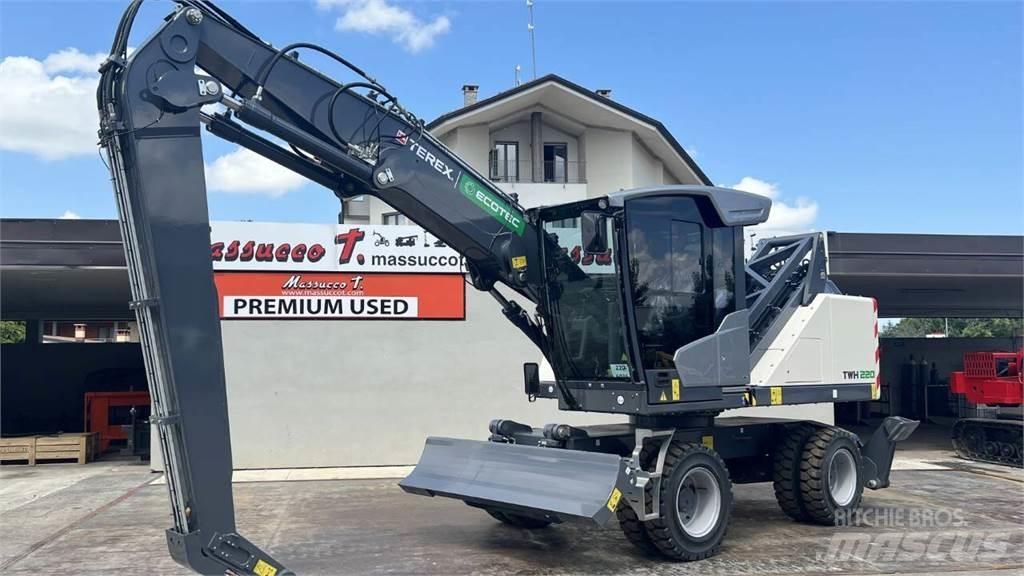 Terex TWH 220 S5 Колёсные экскаваторы