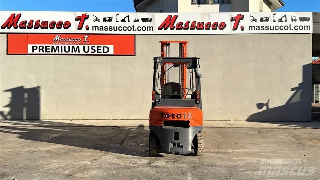 Toyota 025FDF25 Дизельные погрузчики
