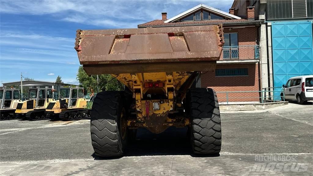 Volvo A25C 6X6 Мини-самосвалы