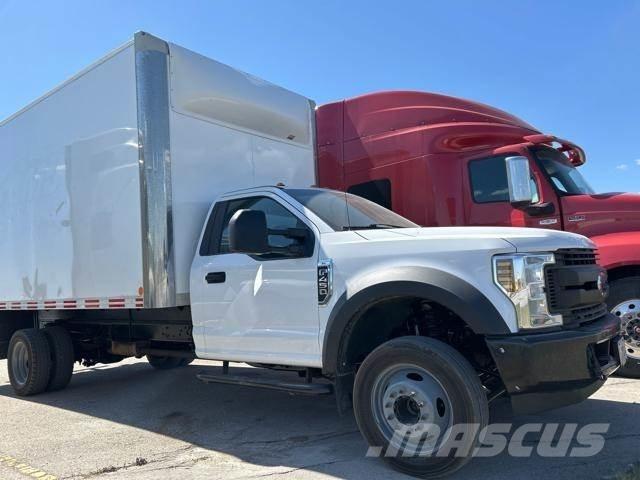 Ford F450 XL 4x2 Грузовики-Фургоны