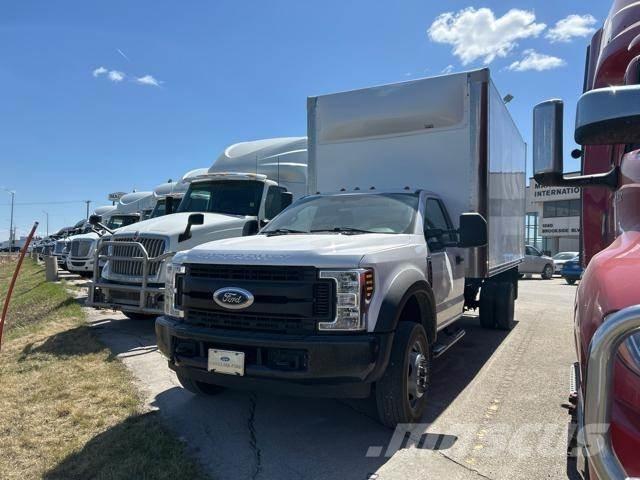Ford F450 XL 4x2 Грузовики-Фургоны