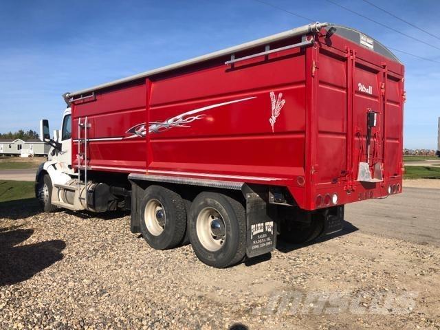 Peterbilt 567 зерновозы