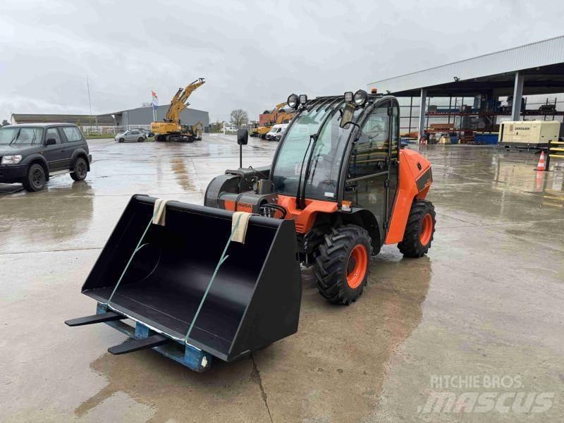 Ausa T235H Телескопические погрузчики