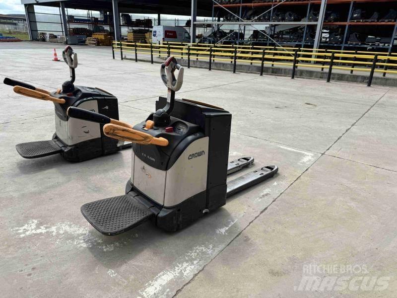 Crown WT3040 Ручные электрические тележки