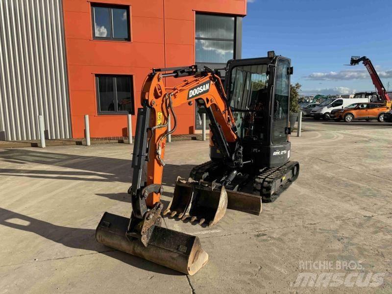 Doosan DX 27 Z Мини-экскаваторы