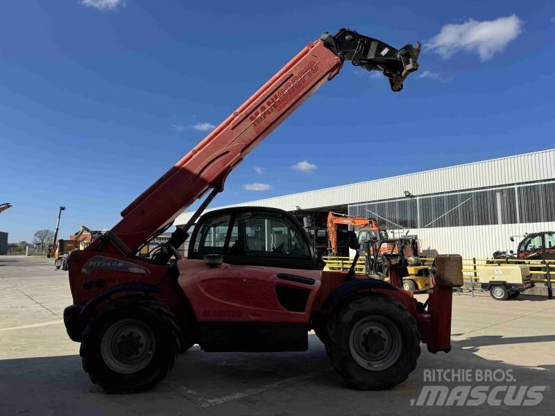 Manitou MT 1440 Телескопические погрузчики