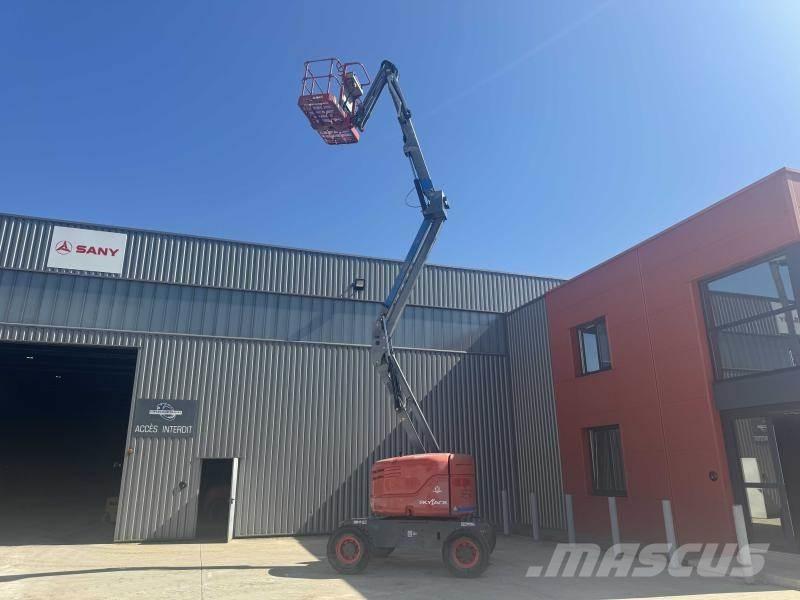 SkyJack SJ46AJ Коленчатые подъемники