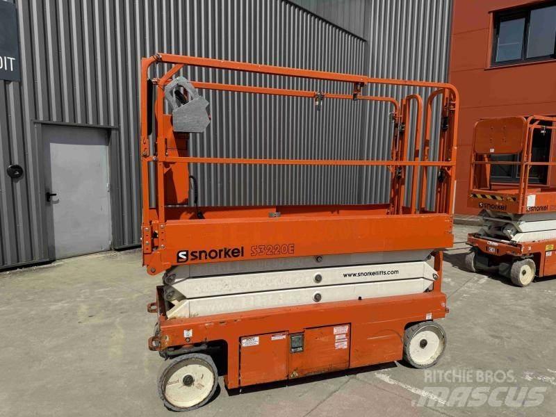 Snorkel S3220E Коленчатые подъемники