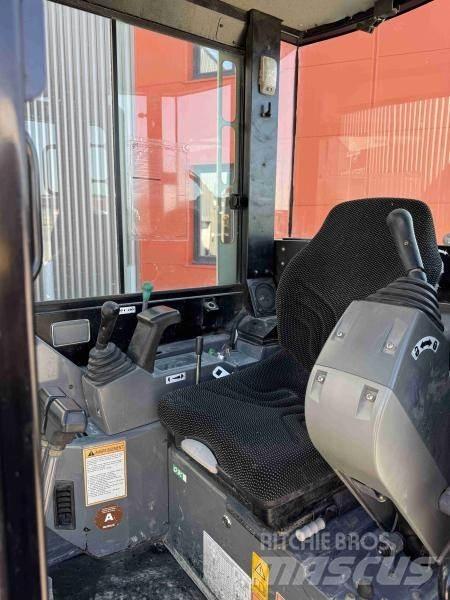 Takeuchi TB 23 Мини-экскаваторы
