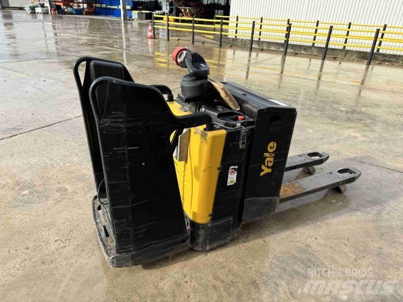 Yale MP20X Ручные электрические тележки