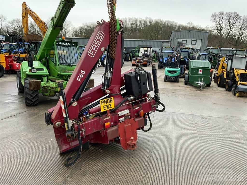 Fassi F65 Crane Сельхозтехника - Другие