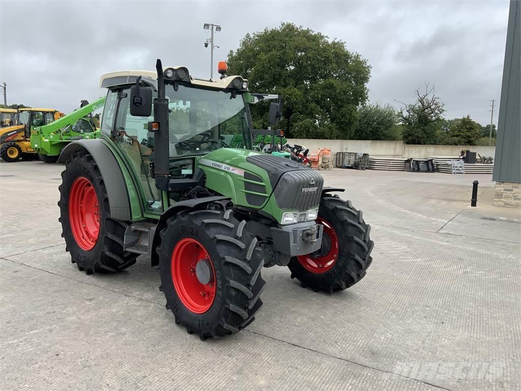 Fendt 210 (ST23988) Сельхозтехника - Другие