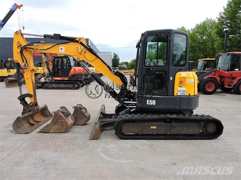 Bobcat E50 Строительная техника - Другие