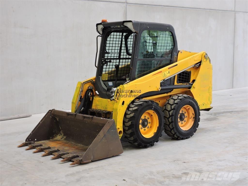 Bobcat S450 Фронтальные погрузчики