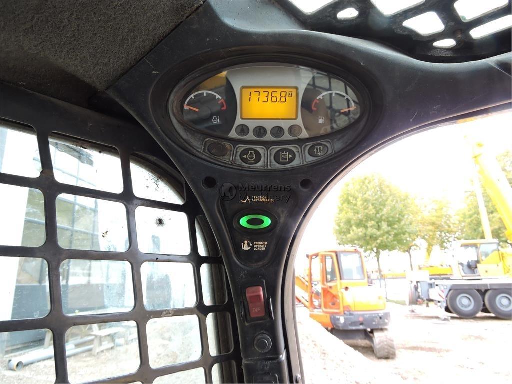 Bobcat S450 Фронтальные погрузчики