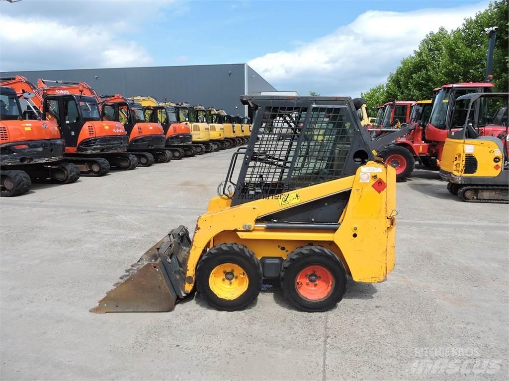 Bobcat S70 Фронтальные погрузчики